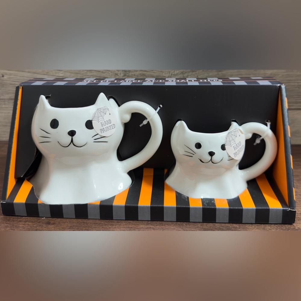 Cute 🥰 Set of two "Ghost ghost 👻 Cat 🐈⬛ " themed mugs, one large and one small